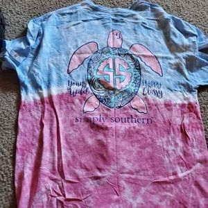 Used simply southern shirt